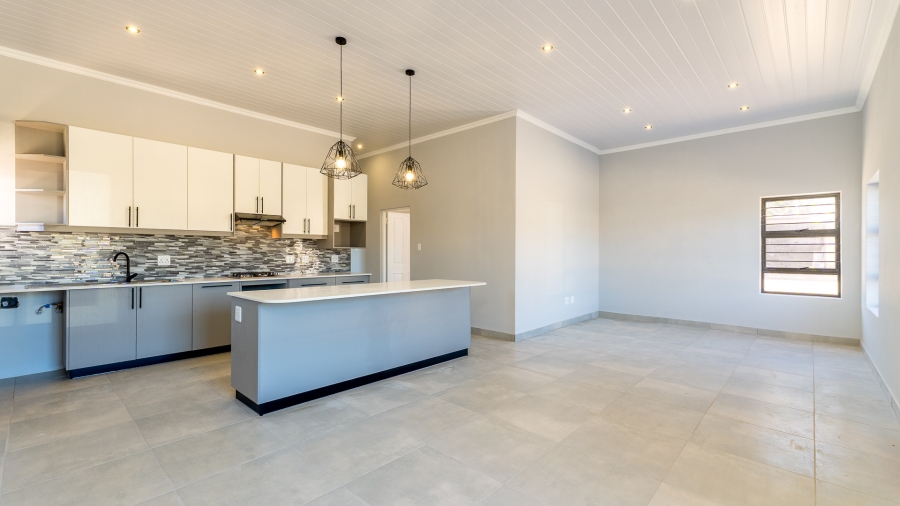 3 Bedroom Property for Sale in Albertinia Western Cape